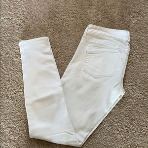 Express Stella Low Rise Skinny Jean